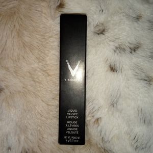 Liquid Velvet Lipstick